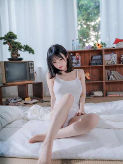 诱人少妇办公室的秘密电影