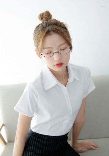 优秀女巫贾斗心电视剧免费观看